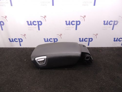 Volvo XC70 Center Console Lid Armrest cup holder 30643895