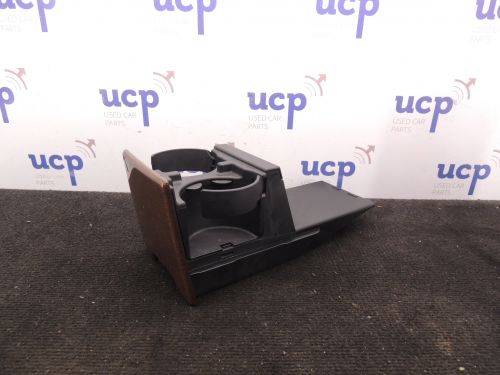 Volvo XC90 REAR CENTER CONSOLE CUP HOLDER 8674938