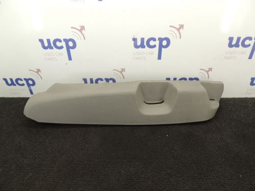 VOLVO S80 V70 XC70 Trim Panel Cover Seat Front Right 9174422